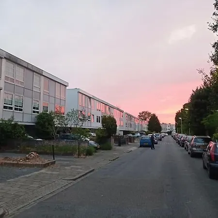 Thuis In Deze Charmante Loft Apartamento Heerlen