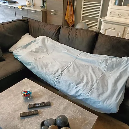 Thuis In Deze Charmante Loft Lägenhet *