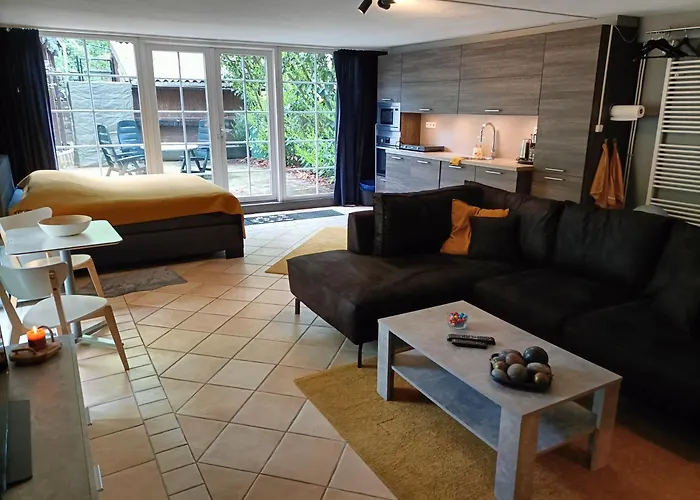 Thuis In Deze Charmante Loft * Херлен