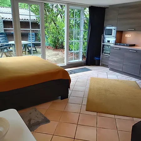 Thuis In Deze Charmante Loft هيلين