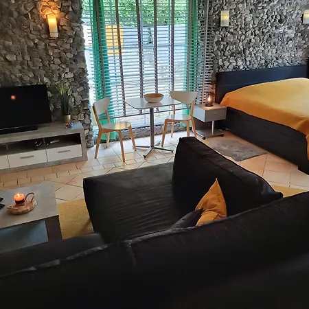 Thuis In Deze Charmante Loft *